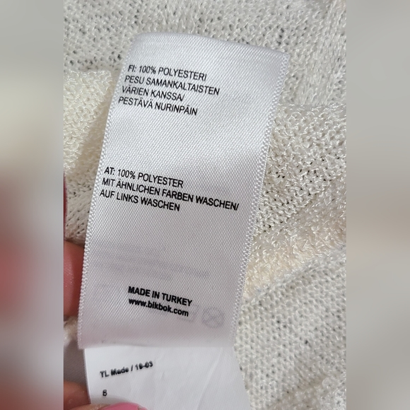 BIKBOK Cream Sweater With Bell Sleeve and Elastic Waist Bell Bottom Size Small - Picture 8 of 9